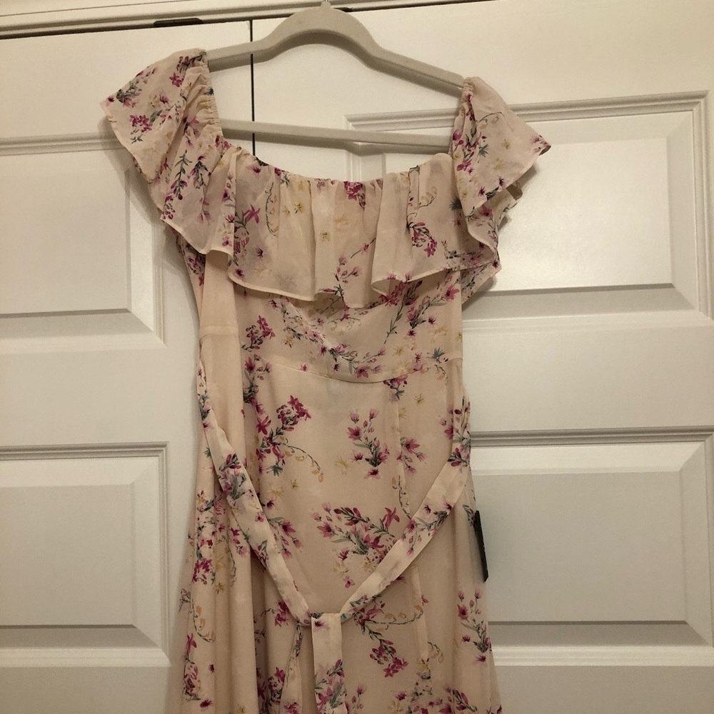 Lulus Maxi Dress Size M